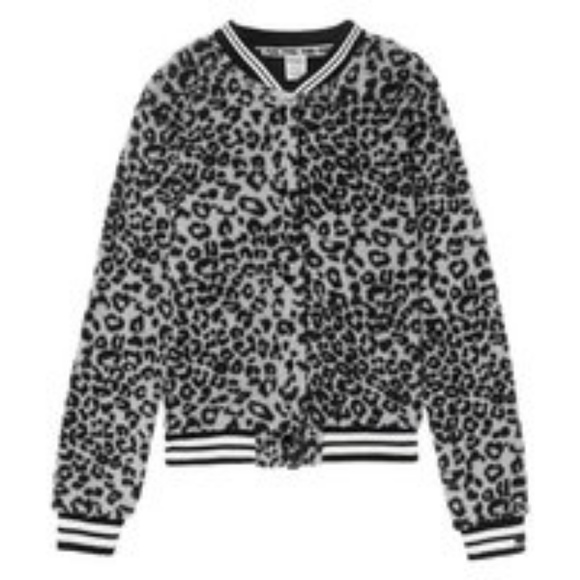 *SOLD* NWT VS PINK Leopard Sherpa Bomber Jacket - Picture 2 of 7